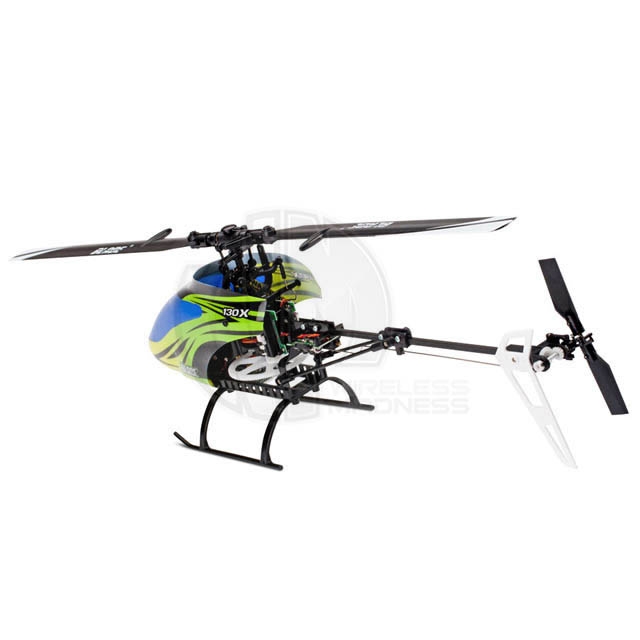 3d helicopter flying